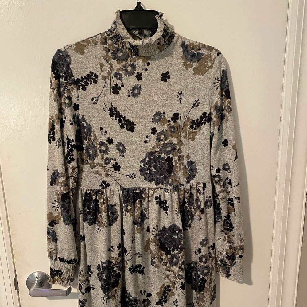 Super cute Neiman Marcus mini/above knee dress.